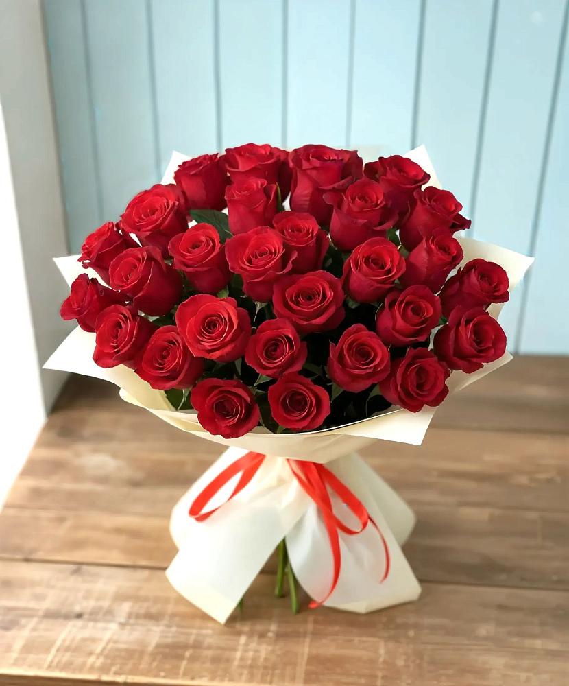 Букет 29 Красных роз в Зимогорье