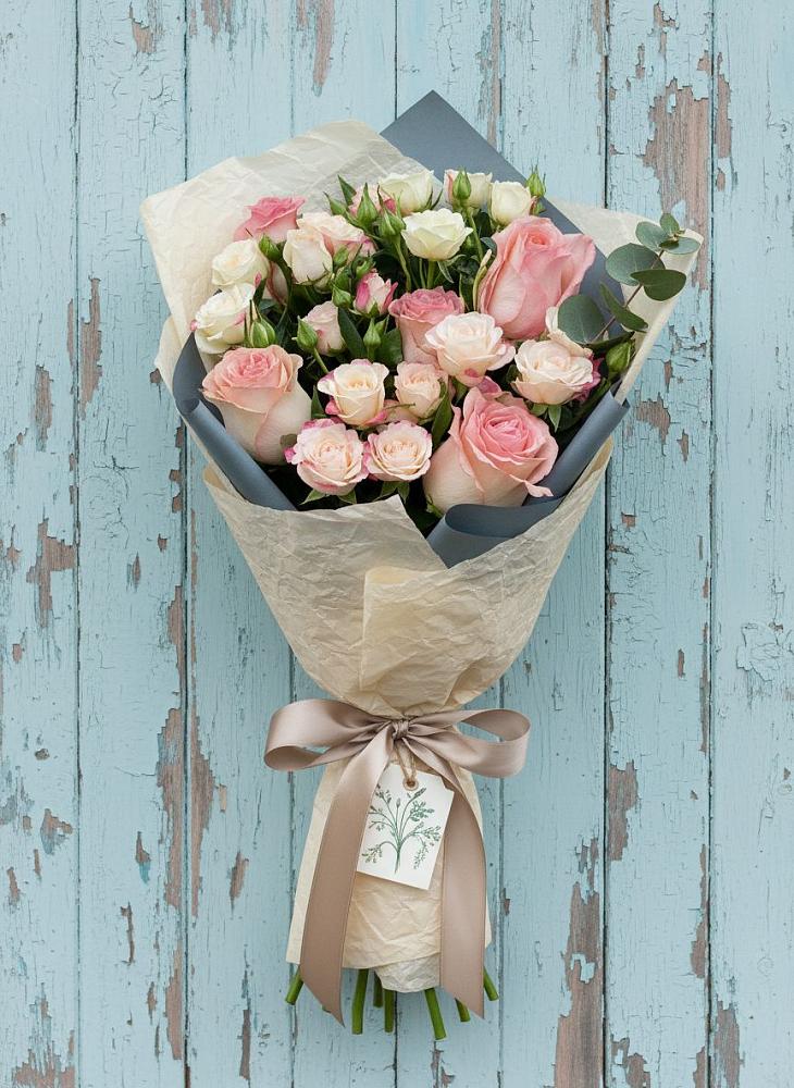 Букет цветов из: Розы в Зимогорье