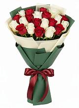 Букет Микс из красных и белых роз #REPLACE_PRED# Зимогорье