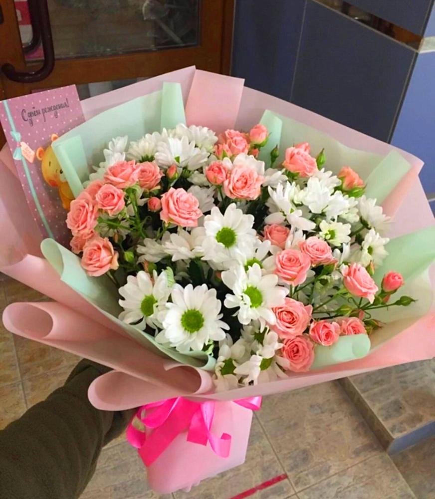 Букет цветов из: Розы и Хризантемы в Зимогорье