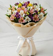 Букет цветов из:  Альстромерии в Зимогорье