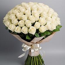 Букет 101 беля роза Белоснежка в Зимогорье