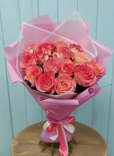 Букет 15 Розовых роз Равель в Зимогорье